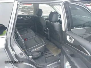 2019 Infiniti QX60 Luxe with VIN 5N1DL0MM3KC532832, listed as a IAAI auction lot 41576352 with 68,691 mi miles and . Bid and sale history available at DreamBid. Image 8.