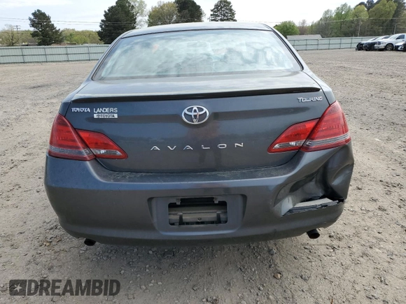 2008 Toyota Avalon XL z VIN 4T1BK36B28U280209, wystawiony jako Copart lot #51583845 z przebiegiem 102 165 mil mil oraz Szkoda całkowita • Salvage title. Historia ofert i sprzedaży dostępna na DreamBid. Obrazek 6.