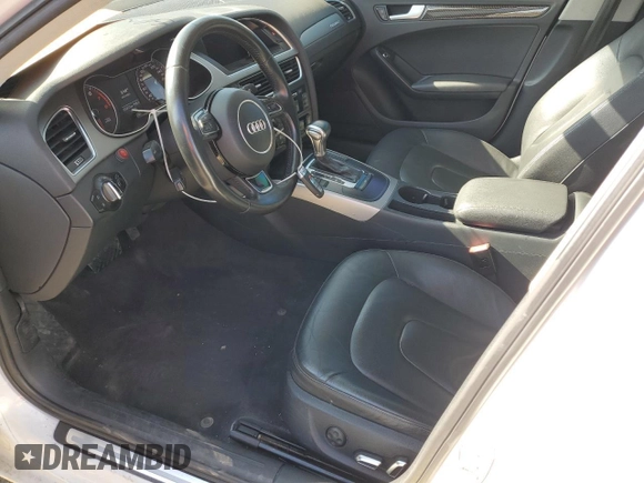 2014 Audi A4 Komfort z VIN WAUBFCFL6EN003339, wystawiony jako Copart lot #60940495 z przebiegiem 202 833 mil mil oraz Nie do naprawy • Non repairable. Historia ofert i sprzedaży dostępna na DreamBid. Obrazek 5.
