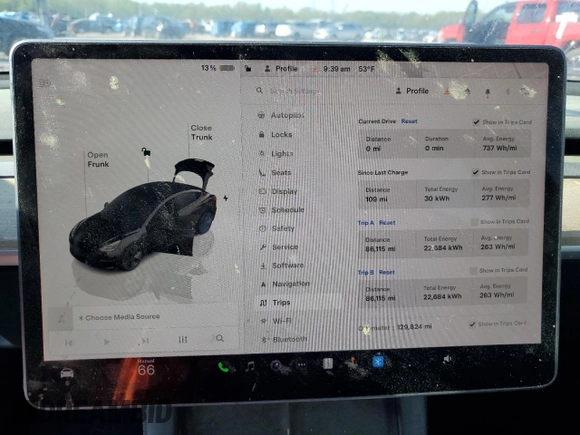 2022 Tesla Model 3 with VIN 5YJ3E1EAXNF286180, listed as a Copart auction lot 52299105 with 129,824 mi miles and Clean Title. Bid and sale history available at carsss.com. Image 9.