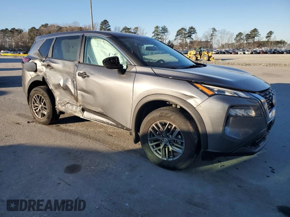 2021 Nissan Rogue S with VIN 5N1AT3AB9MC835639, listed as a Copart auction lot 87611295 with 28,373 mi miles and Salvage title. Bid and sale history available at DreamBid. Image 4.
