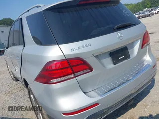 2018 Mercedes-Benz GLE 350 with VIN 4JGDA5JB4JB129369, listed as a IAAI auction lot 42388012 with 94,926 mi miles and . Bid and sale history available at DreamBid. Image 3.