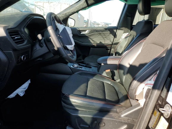 2024 Ford Escape ST-Line with VIN 1FMCU0MN7RUA04409, listed as a Copart auction lot 88466315 with 0 mi miles and Salvage Title. Bid and sale history available at carsss.com. Image 7.