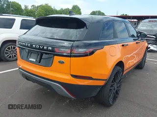2018 Land Rover Range Rover Velar S с VIN SALYB2RN1JA723478, выставлен на аукционе IAAI как лот 42685333 с пробегом 98 616 миль миль и . История ставок и продаж доступна на DreamBid. Изображение 4.