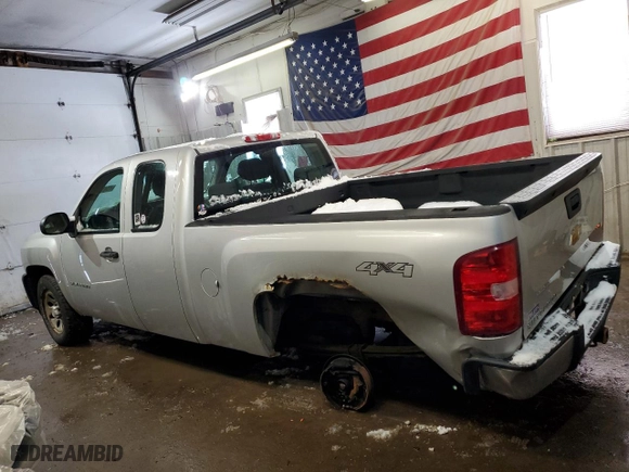 2013 Chevrolet Silverado 1500 Work Truck with VIN 1GCRKPEA6DZ353243, listed as a Copart auction lot 43454395 with 181,812 mi miles and Salvage Title. Bid and sale history available at carsss.com. Image 2.