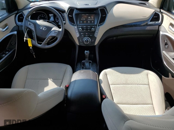 2017 Hyundai Santa Fe 2.4L with VIN 5NMZUDLB1HH005770, listed as a Copart auction lot 60734225 with 58,597 mi miles and Clean title. Bid and sale history available at DreamBid. Image 8.