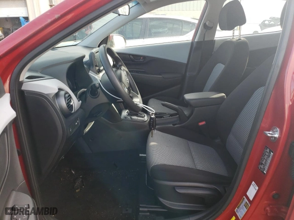 2021 Hyundai Kona SE with VIN KM8K1CAA5MU660043, listed as a Copart auction lot 86855424 with 68,826 mi miles and Salvage Title. Bid and sale history available at carsss.com. Image 7.