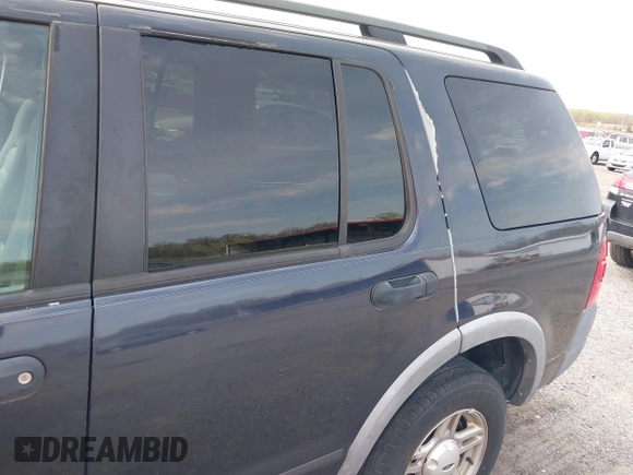 2002 Ford Explorer XLS with VIN 1FMZU72E52ZB30704, listed as a IAAI auction lot 42029025 with 156,016 mi miles and . Bid and sale history available at DreamBid. Image 6.