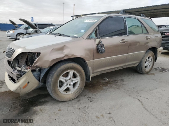 1999 Lexus RX 300 Luxury SUV with VIN JT6HF10U3X0019931, listed as a Copart auction lot 47893895 with 235,388 mi miles and Salvage Title. Bid and sale history available at carsss.com. Image 1.