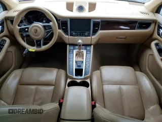 2017 Porsche Macan с VIN WP1AA2A58HLB80084, выставлен на аукционе Copart как лот 44386474 с пробегом 94 111 миль миль и Списание • Salvage title. История ставок и продаж доступна на DreamBid. Изображение 8.
