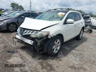 2010 Nissan Murano SL z VIN JN8AZ1MW0AW130023, wystawiony jako IAAI lot #42266242 z przebiegiem 185 074 mil mil oraz . Historia ofert i sprzedaży dostępna na DreamBid. Obrazek 2.