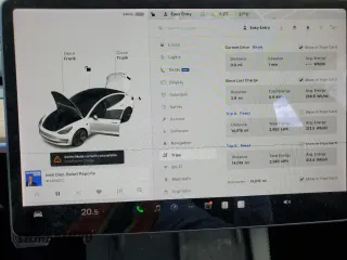 2021 Tesla Model 3 Standard Range Plus z VIN 5YJ3E1EA1MF096234, wystawiony jako Copart lot #53093815 z przebiegiem 14 019 mil mil oraz Szkody całkowita. Historia ofert i sprzedaży dostępna na DreamBid. Obrazek 9.
