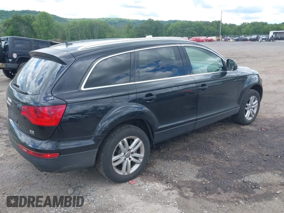 2009 Audi Q7 with VIN WA1AY74L19D016945, listed as a IAAI auction lot 39480989 with 149,769 mi miles and . Bid and sale history available at DreamBid. Image 4.