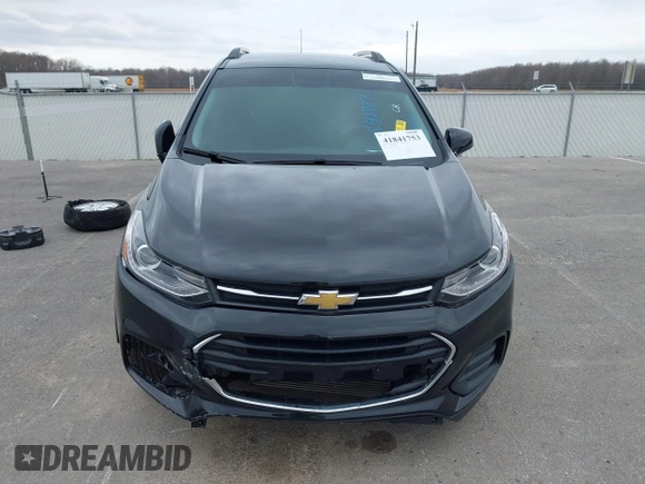 2020 Chevrolet Trax LT with VIN KL7CJLSBXLB003682, listed as a IAAI auction lot 41841753 with 114,624 mi miles and . Bid and sale history available at DreamBid. Image 13.