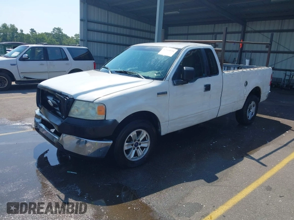 2008 Ford F-150 XL z VIN 1FTRF12W68KD45630, wystawiony jako IAAI lot #42544831 z przebiegiem 371 879 mil mil oraz . Historia ofert i sprzedaży dostępna na DreamBid. Obrazek 2.