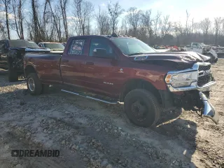 2022 Ram 3500 Tradesman with VIN 3C63RRGL4NG318592, listed as a Copart auction lot 88441775 with 108,824 mi miles and Salvage Title. Bid and sale history available at carsss.com. Image 4.