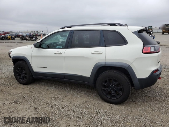 2019 Jeep Cherokee Trailhawk z VIN 1C4PJMBX0KD127324, wystawiony jako Copart lot #50821445 z przebiegiem 88 604 mil mil oraz Szkoda całkowita • Salvage title. Historia ofert i sprzedaży dostępna na DreamBid. Obrazek 2.