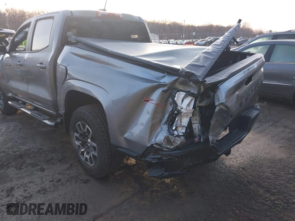 2024 Chevrolet Colorado 4WD Z71 with VIN 1GCPTDEK3R1122785, listed as a IAAI auction lot 41836221 with 3,313 mi miles and . Bid and sale history available at DreamBid. Image 6.