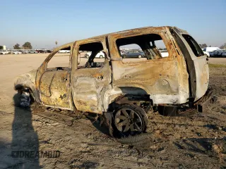 2007 Chevrolet Tahoe LT z VIN 1GNFC13057J143850, wystawiony jako Copart lot #89405105 z przebiegiem Nie podano mil oraz Nie do naprawy • Non repairable. Historia ofert i sprzedaży dostępna na DreamBid. Obrazek 2.