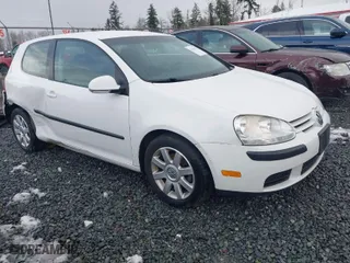 2008 Volkswagen Rabbit S with VIN WVWBA71K48W285759, listed as a IAAI auction lot 41454173 with 137,324 mi miles. Bid and sale history available at carsss.com. Image 1.