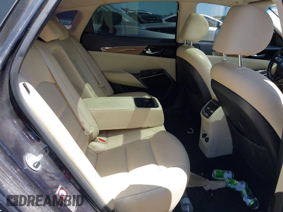 2017 Kia Cadenza Premium with VIN KNALC4J14H5041469, listed as a IAAI auction lot 42021353 with 127,081 mi miles. Bid and sale history available at carsss.com. Image 8.