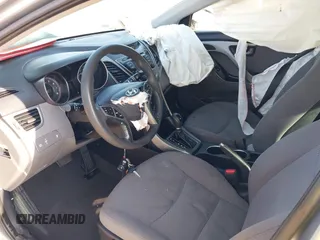 2015 Hyundai Elantra SE z VIN 5NPDH4AE8FH598295, wystawiony jako IAAI lot #42016527 z przebiegiem 119 958 mil mil oraz . Historia ofert i sprzedaży dostępna na DreamBid. Obrazek 5.
