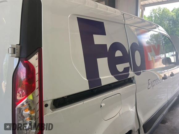 2020 Ford Transit Connect XL с VIN NM0LS7E26L1444568, выставлен на аукционе IAAI как лот 42734146 с пробегом 200 571 миль миль и . История ставок и продаж доступна на DreamBid. Изображение 31.