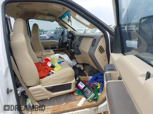2008 Ford F-250 with VIN 1FDNF20528EB25359, listed as a IAAI auction lot 42334624 with 127,005 mi miles and . Bid and sale history available at DreamBid. Image 5.