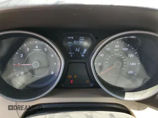 2013 Hyundai Elantra GLS with VIN 5NPDH4AE4DH451758, listed as a Copart auction lot 60124935 with 164,784 mi miles and Salvage title. Bid and sale history available at DreamBid. Image 9.