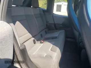 2017 BMW i3 z VIN WBY1Z8C35HV894511, wystawiony jako Copart lot #53789445 z przebiegiem 41 239 mil mil oraz Szkody całkowita. Historia ofert i sprzedaży dostępna na DreamBid. Obrazek 11.