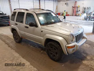 2002 Jeep Liberty Limited z VIN 1J4GL58K92W221602, wystawiony jako IAAI lot #42305600 z przebiegiem 201 998 mil mil oraz . Historia ofert i sprzedaży dostępna na DreamBid. Obrazek 1.