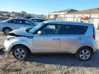 2019 Kia Soul with VIN KNDJN2A27K7656644, listed as a IAAI auction lot 40630464 with 58,732 mi miles. Bid and sale history available at carsss.com. Image 14.