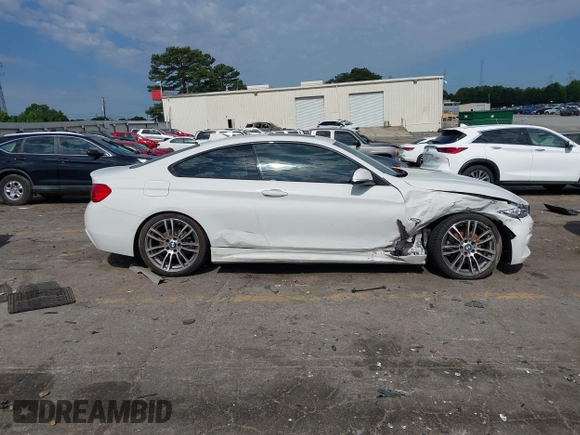 2015 BMW 4 Series 428i z VIN WBA3N3C55FK233907, wystawiony jako IAAI lot #42335053 z przebiegiem 45 000 mil mil oraz . Historia ofert i sprzedaży dostępna na DreamBid. Obrazek 12.