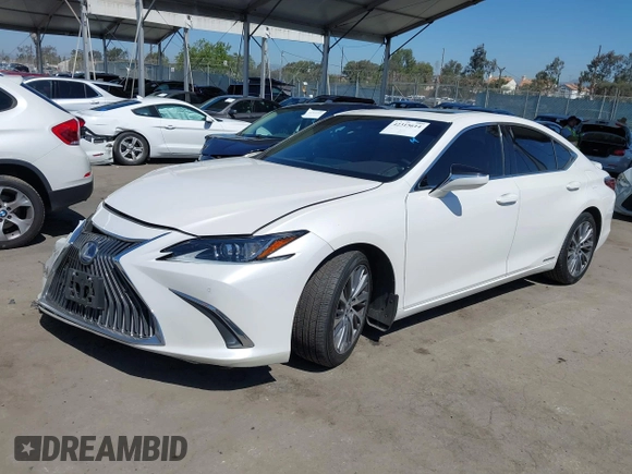 2021 Lexus ES 300h z VIN 58ADA1C1XMU003788, wystawiony jako IAAI lot #42315614 z przebiegiem 202 131 mil mil oraz . Historia ofert i sprzedaży dostępna na DreamBid. Obrazek 17.