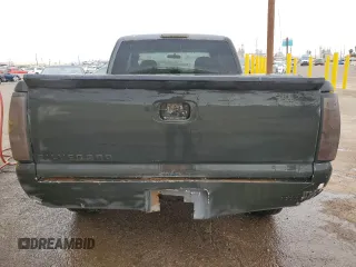 2000 Chevrolet Silverado 1500 LS with VIN 2GCEC19V4Y1133636, listed as a Copart auction lot 44198165 with 308,482 mi miles and Clean Title. Bid and sale history available at carsss.com. Image 6.