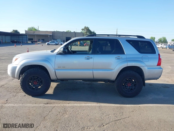 2007 Toyota 4Runner SR5 with VIN JTEBU14R178090309, listed as a IAAI auction lot 42030895 with 262,016 mi miles. Bid and sale history available at carsss.com. Image 14.