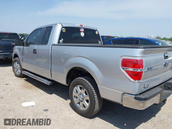 2014 Ford F-150 XL with VIN 1FTFX1CF8EFB98133, listed as a IAAI auction lot 42007052 with 70,530 mi miles and . Bid and sale history available at DreamBid. Image 3.