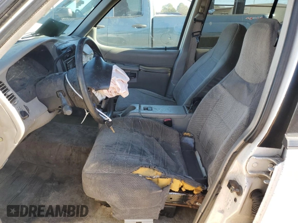 1998 Ford Explorer XLT с VIN 1FMZU35P5WUB89292, выставлен на аукционе Copart как лот 42007425 с пробегом 322 407 миль миль и Списание • Salvage title. История ставок и продаж доступна на DreamBid. Изображение 7.