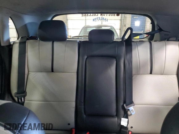 2014 Mitsubishi Outlander SE z VIN 4A4AR4AU3EE022192, wystawiony jako Copart lot #56918765 z przebiegiem 164 958 mil mil oraz Szkoda całkowita • Salvage title. Historia ofert i sprzedaży dostępna na DreamBid. Obrazek 10.