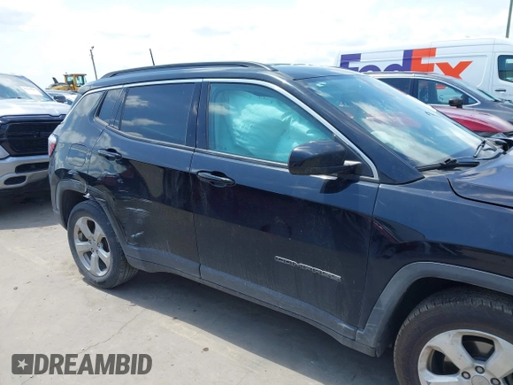 2017 Jeep Compass Latitude z VIN 3C4NJCBB7HT690833, wystawiony jako IAAI lot #42104792 z przebiegiem 64 272 mil mil oraz . Historia ofert i sprzedaży dostępna na DreamBid. Obrazek 13.
