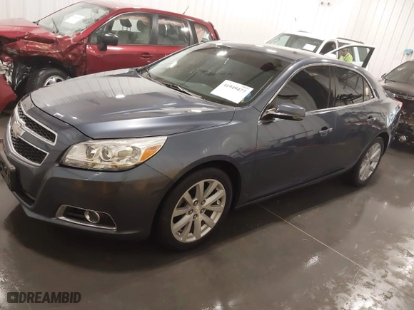 2013 Chevrolet Malibu LT with VIN 1G11E5SA5DF226121, listed as a IAAI auction lot 41949477 with 97,781 mi miles. Bid and sale history available at carsss.com. Image 18.