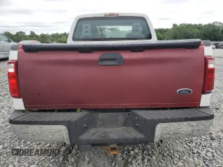 2014 Ford F-250 XLT with VIN 1FT7X2A65EEA98638, listed as a Copart auction lot 60948084 with 319,812 mi miles and Salvage title. Bid and sale history available at DreamBid. Image 6.