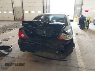 2005 Honda Civic VP z VIN 1HGEM22175L079900, wystawiony jako IAAI lot #42138609 z przebiegiem 162 392 mil mil oraz . Historia ofert i sprzedaży dostępna na DreamBid. Obrazek 17.