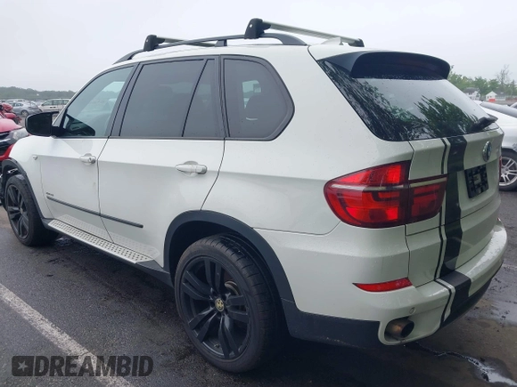 2012 BMW X5 35i с VIN 5UXZV4C5XCL765368, выставлен на аукционе IAAI как лот 42526136 с пробегом 165 365 миль миль и . История ставок и продаж доступна на DreamBid. Изображение 3.