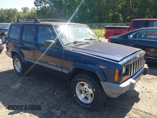 2000 Jeep Cherokee with VIN 1J4FF48S4YL240064, listed as a IAAI auction lot 42530236 with 227,274 mi miles and . Bid and sale history available at DreamBid. Image 1.