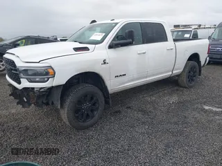 2022 Ram 2500 Big Horn с VIN 3C6UR5DL8NG126870, выставлен на аукционе IAAI как лот 42014673 с пробегом 95 883 миль миль и . История ставок и продаж доступна на DreamBid. Изображение 2.