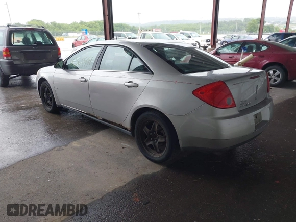 2008 Pontiac G6 z VIN 1G2ZG57B784240047, wystawiony jako IAAI lot #42365491 z przebiegiem 202 536 mil mil oraz . Historia ofert i sprzedaży dostępna na DreamBid. Obrazek 3.