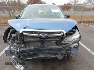 2018 Subaru Forester z VIN JF2SJABC7JH472767, wystawiony jako IAAI lot #40918955 z przebiegiem 72 592 mil mil oraz . Historia ofert i sprzedaży dostępna na DreamBid. Obrazek 12.