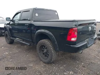 2014 Ram 1500 Express z VIN 1C6RR7KT9ES162080, wystawiony jako IAAI lot #42236759 z przebiegiem 147 216 mil mil oraz . Historia ofert i sprzedaży dostępna na DreamBid. Obrazek 3.