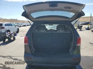 2011 Kia Sorento EX with VIN 5XYKUDA27BG133341, listed as a Copart auction lot 47578165 with 129,331 mi miles and Salvage Title. Bid and sale history available at DreamBid. Image 6.
